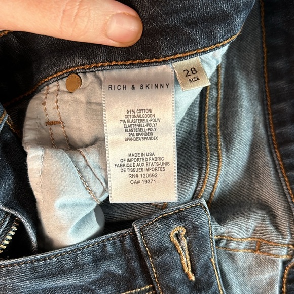 Skinny Jeans - Picture 3 of 3